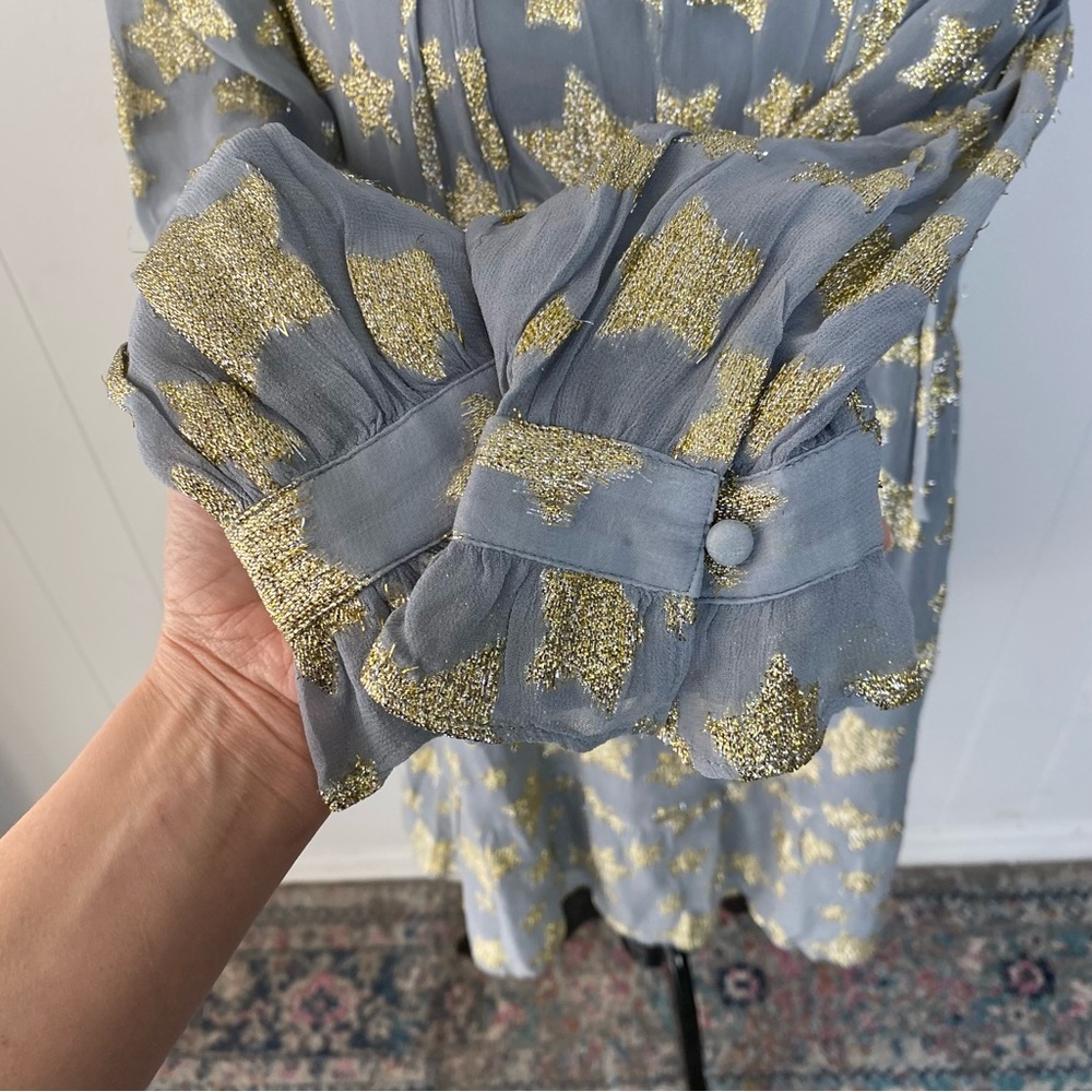 LOFT Dress Womens Medium Gray Gold Star Print Metallic Tiered Long Sleeve Lined - Picture 6 of 11